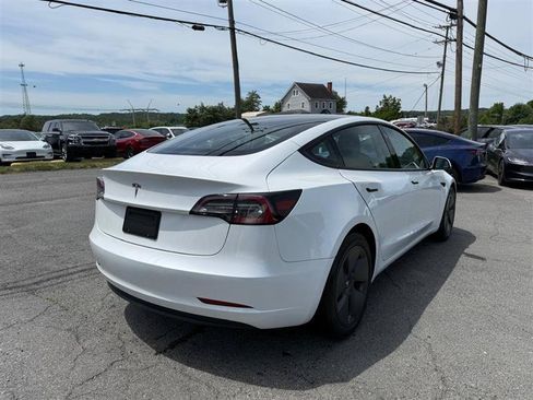 Used 2023 Tesla Model 3 Standard Range RWD image 5