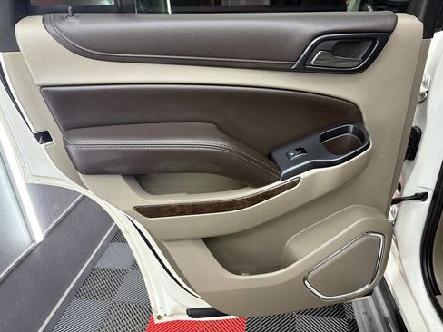 Used 2015 Chevrolet Tahoe LT w/ Luxury Package image 10