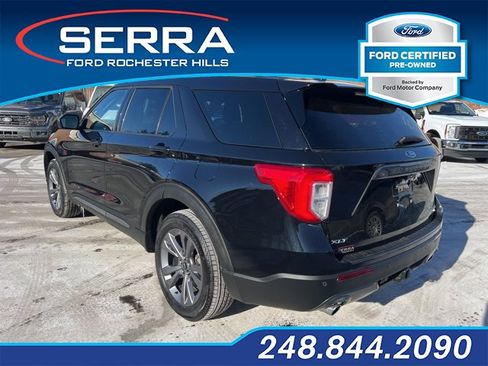 Used 2023 Ford Explorer XLT w/ Equipment Group 202A image 7