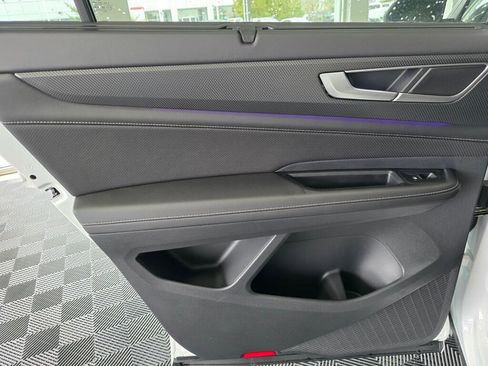 New 2024 Volkswagen Atlas Cross Sport SEL R-Line AWD/4WD image 26