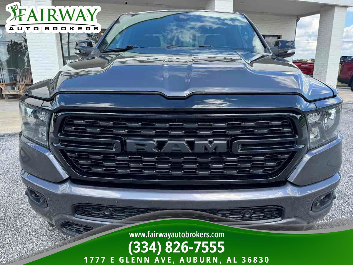 Used 2022 RAM 1500 Big Horn AWD/4WD image 3