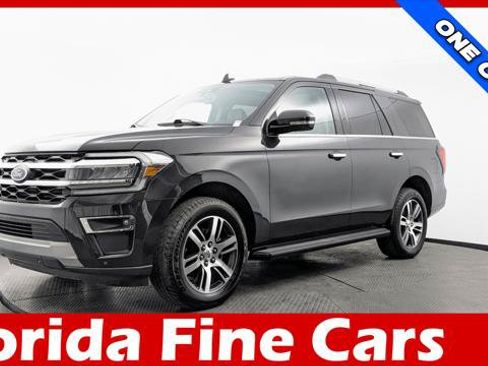 Used 2024 Ford Expedition Limited RWD image 1