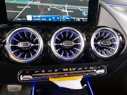 New 2026 Mercedes-Benz GLA 250 GLA 250 image 27