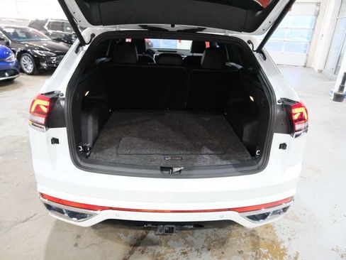 Used 2022 Volkswagen Atlas Cross Sport SEL Premium R-Line image 10