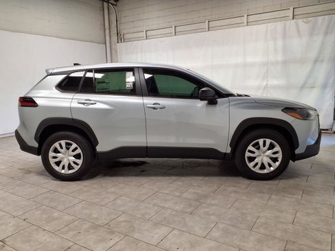 New 2026 Toyota Corolla Cross L image 10