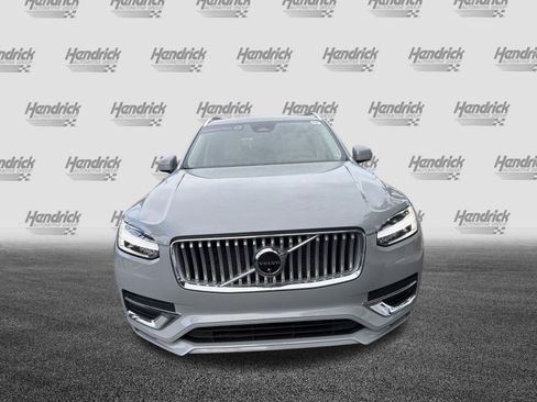 Certified 2025 Volvo XC90 B5 Plus w/ Protection Package Premier AWD/4WD image 3