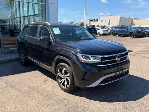 Certified 2023 Volkswagen Atlas SEL AWD/4WD image 8
