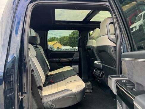 Used 2024 Ford F150 Lightning Platinum AWD/4WD image 17