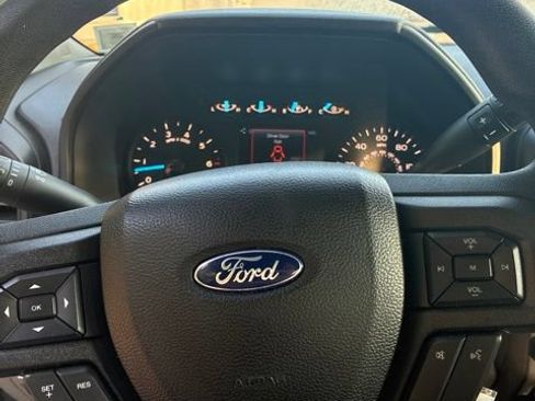 Used 2018 Ford F150 XL w/ Equipment Group 101A Mid AWD/4WD image 9