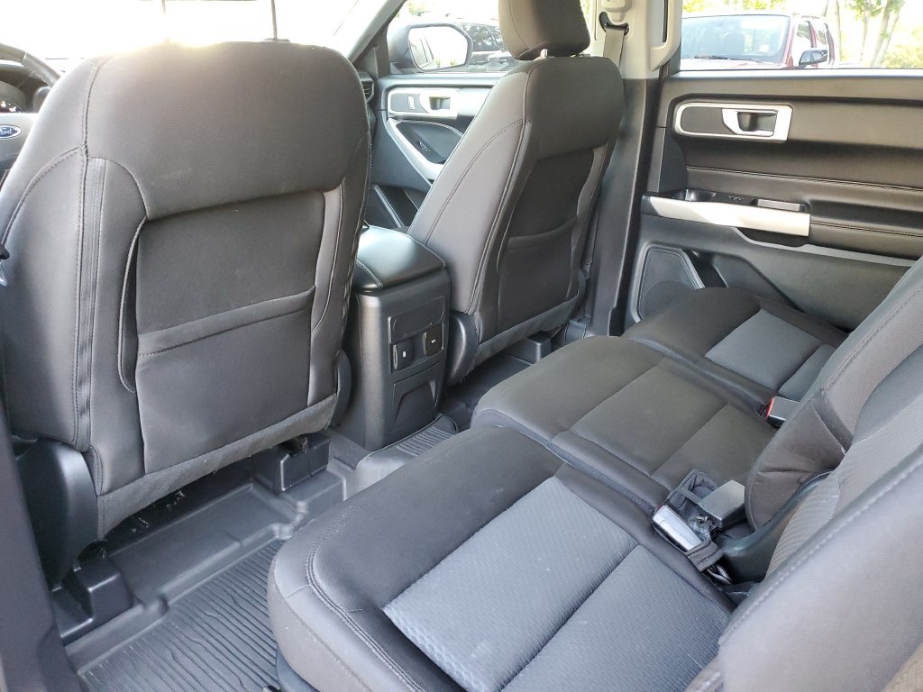 Used 2022 Ford Explorer XLT RWD image 15