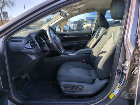 Used 2023 Toyota Camry LE image 15