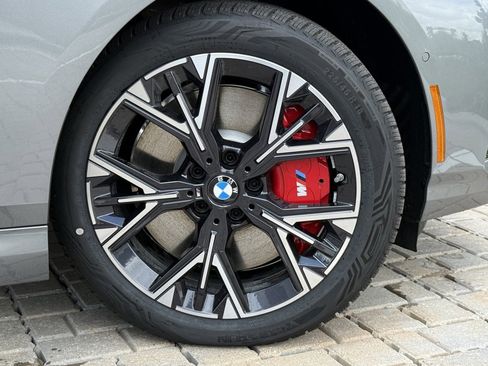 Used 2025 BMW 228i xDrive w/ Premium Package image 8