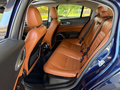 Used 2017 Alfa Romeo Giulia Ti w/ TI 19" Sport Package RWD image 26