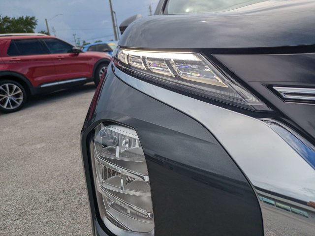 New 2026 Mitsubishi Outlander SE FWD image 10