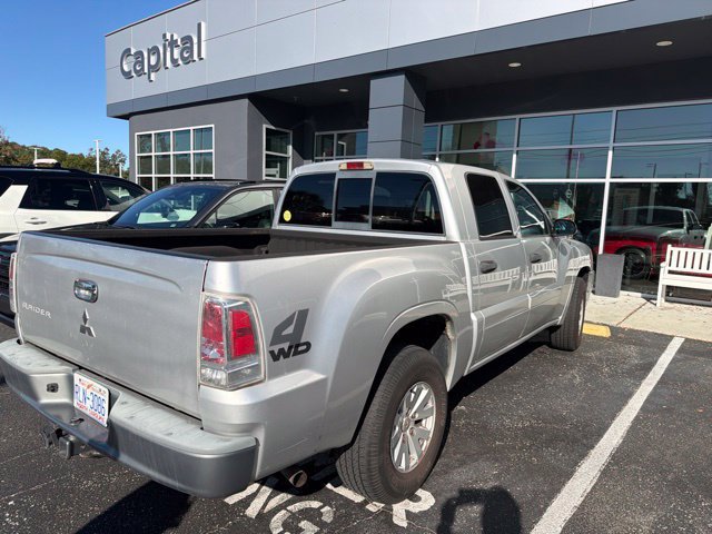 Used 2006 Mitsubishi Raider LS AWD/4WD image 4