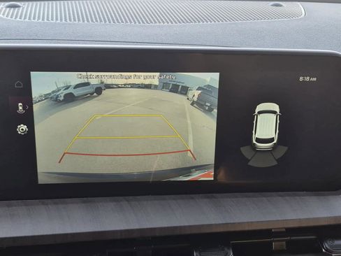 Used 2023 Kia Telluride EX w/ EX Captain's Chair Package image 29