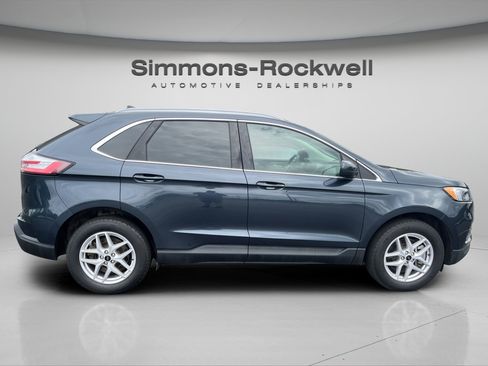 Used 2024 Ford Edge SEL w/ Convenience Package AWD/4WD image 6