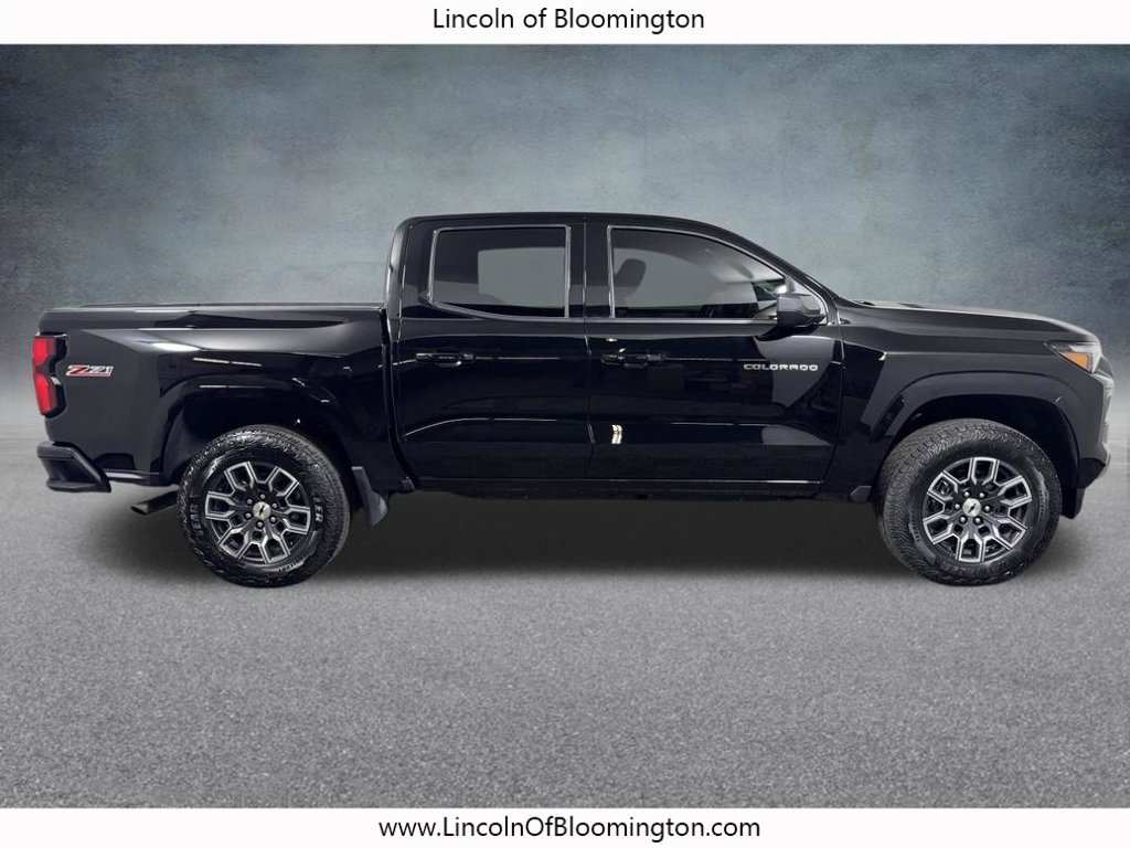 Used 2025 Chevrolet Colorado Z71 AWD/4WD image 8