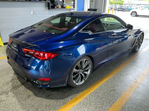 Used 2019 INFINITI Q60 Red Sport 400 RWD image 7