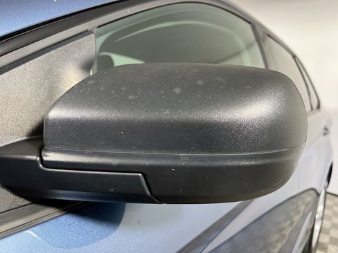 Used 2018 Ford Edge SE image 13