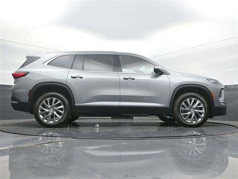 New 2026 Buick Enclave Preferred w/ LPO, Floor Liner Package image 54