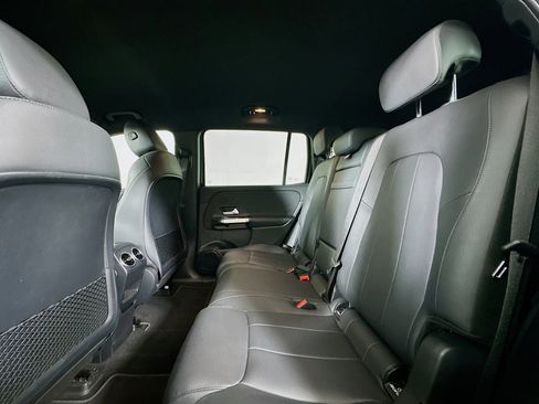 Used 2024 Mercedes-Benz EQB 250+ image 28