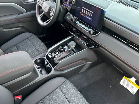 New 2025 Chevrolet Colorado Z71 w/ Midnight Edition image 17