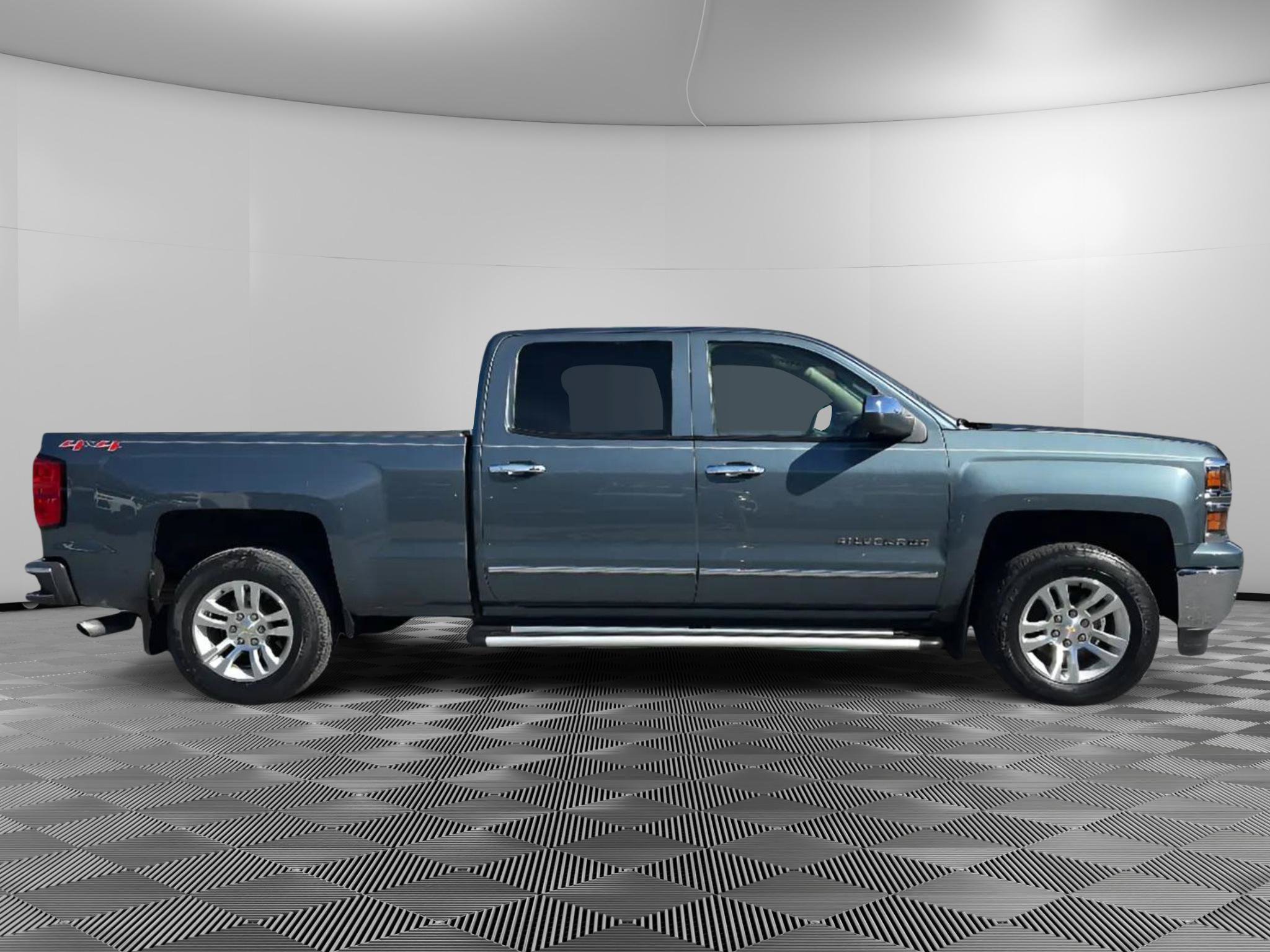 Used 2014 Chevrolet Silverado 1500 LTZ AWD/4WD image 6