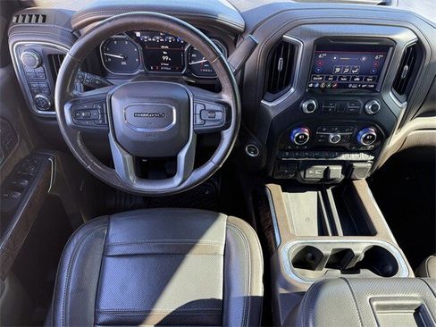 Used 2022 GMC Sierra 2500 Denali image 13