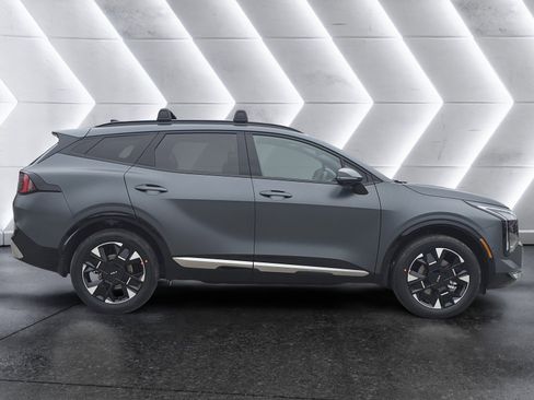 New 2026 Kia Sportage SX Prestige image 3