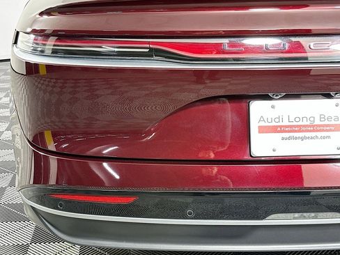 Used 2022 Lucid Air Grand Touring image 17