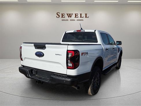 New 2025 Ford Ranger XLT w/ Equipment Group 301A High image 4