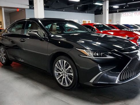 Used 2021 Lexus ES 250 w/ Premium Package image 73