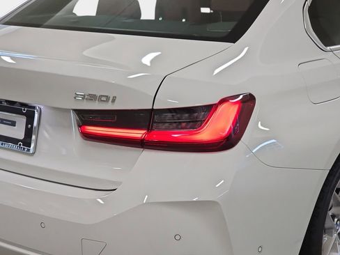 New 2025 BMW 330i xDrive Sedan w/ Premium Package image 22