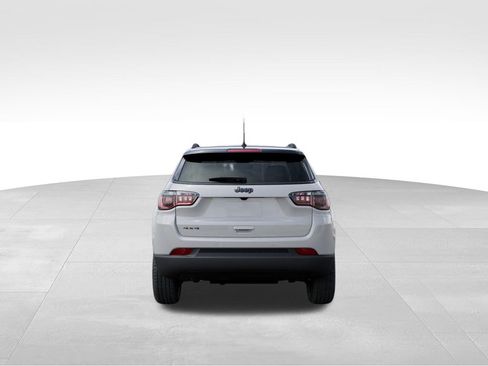 New 2026 Jeep Compass Limited image 8