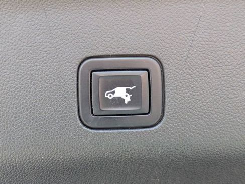 Used 2022 Chevrolet Suburban LT w/ Max Trailering Package AWD/4WD image 13