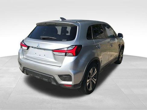 Used 2022 Mitsubishi Outlander Sport SE AWD/4WD image 2