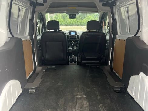 Used 2022 Ford Transit Connect XL FWD image 21