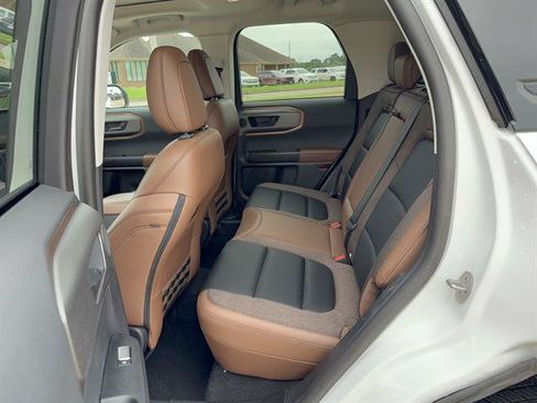 Used 2025 Ford Bronco Sport Outer Banks w/ Outer Banks Tech Package+ AWD/4WD image 10