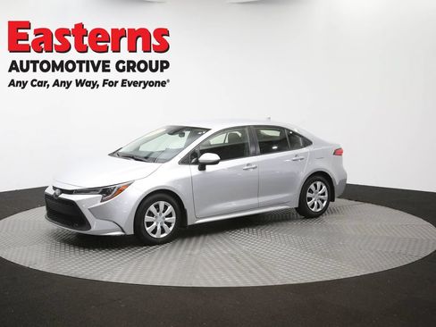 Used 2022 Toyota Corolla LE FWD image 55