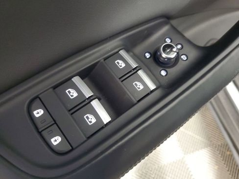 Used 2021 Audi Q7 3.0T Premium Plus image 20