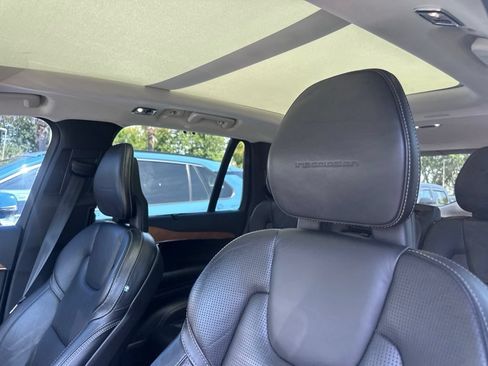 Used 2018 Volvo XC90 T6 Inscription w/ Convenience Package AWD/4WD image 3