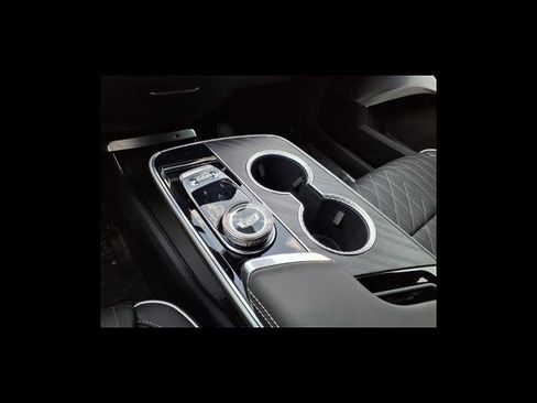 New 2026 Cadillac Lyriq V image 14