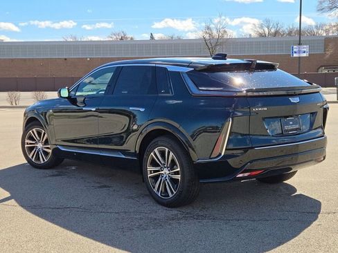 New 2026 Cadillac Lyriq Premium Luxury image 14