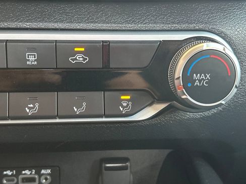 Used 2022 Nissan Altima 2.5 SV FWD image 28