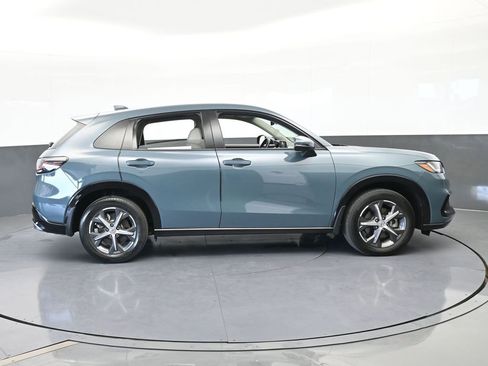 Used 2024 Honda HR-V EX-L image 7