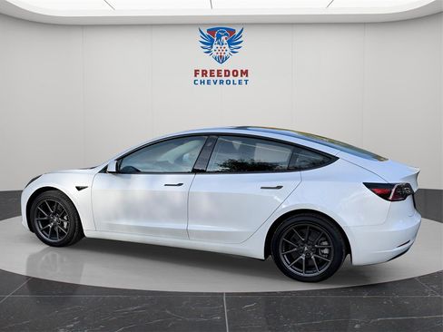 Used 2021 Tesla Model 3 Long Range image 3