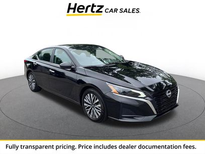 Used 2025 Nissan Altima 2.5 SV