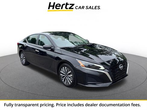 Used 2025 Nissan Altima 2.5 SV FWD image 1