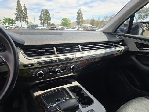 Used 2019 Audi Q7 2.0T Premium w/ Convenience Package image 8